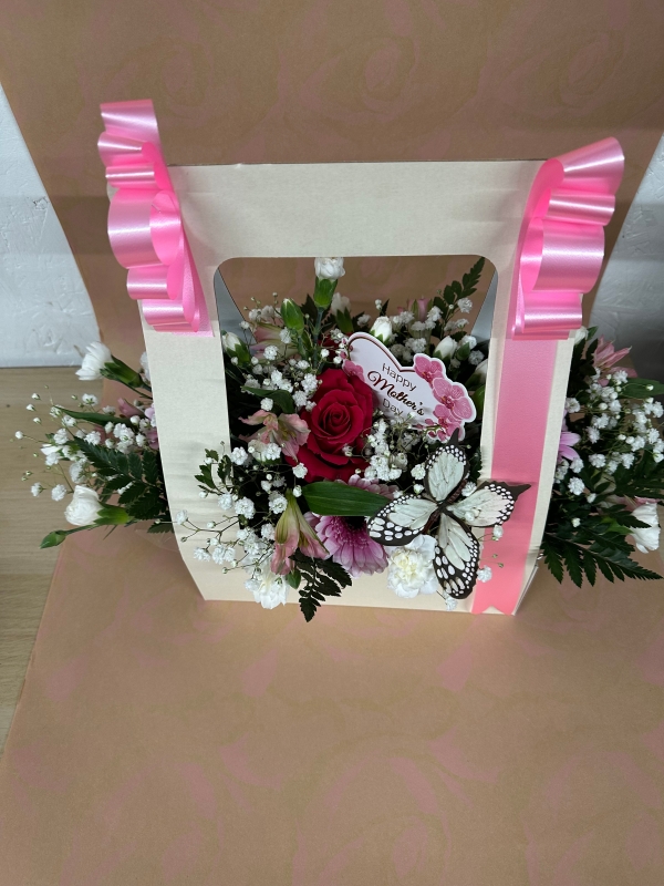 Mother's Card Living Card