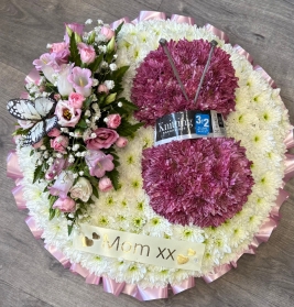 Bespoke knitting Tribute