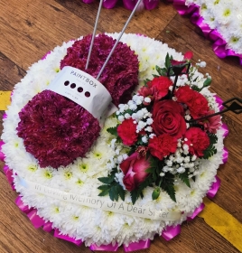 Bespoke knitting Tribute