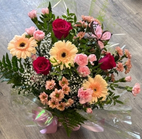Lustre Vase of flowers
